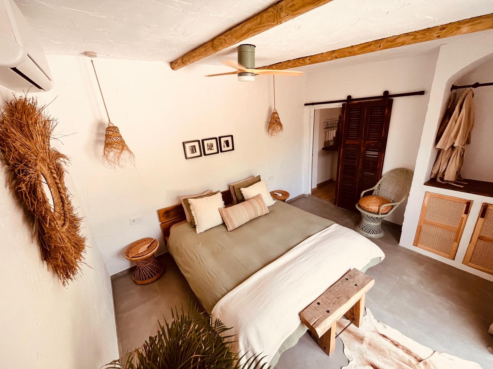 The W Suite bedroom with its kingsize bed